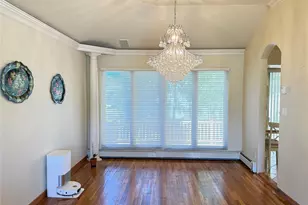 14 Millpond, Jericho, NY 11753 - Photo 6