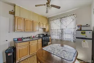 4527 Hill Ave, Bronx, NY 10466 - Photo 18