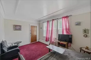 4527 Hill Ave, Bronx, NY 10466 - Photo 8