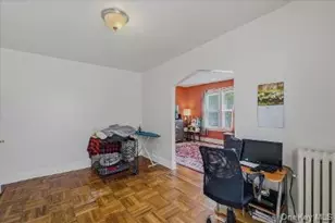 4527 Hill Ave, Bronx, NY 10466 - Photo 12