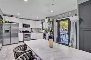 59 Dawn Dr, Shirley, NY 11967 - Photo 8