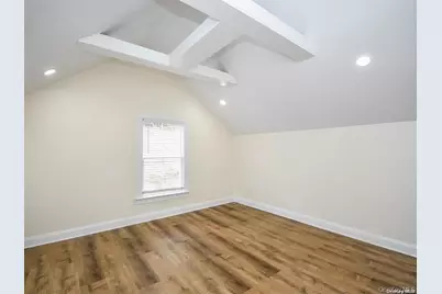 1667A Northern Boulevard #A, Roslyn, NY 11576 - Photo 10