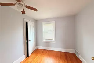 8 Roberts St, Middletown, NY 10940 - Photo 8