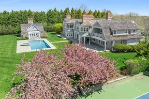 672 Halsey Ln, Water Mill, NY 11932 - Photo 4