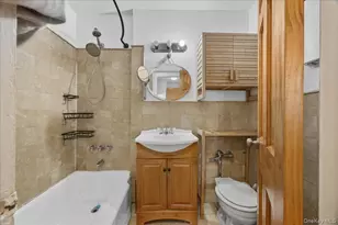 3176 Decatur Ave, Bronx, NY 10467 - Photo 16