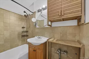 3176 Decatur Ave, Bronx, NY 10467 - Photo 18