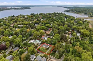 3-19 38th Rd, Douglaston, NY 11363 - Photo 36