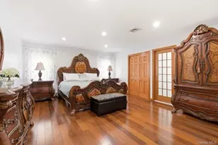 3-19 38th Rd, Douglaston, NY 11363 - Photo 16