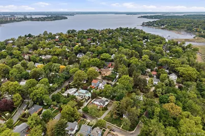 319 38th Road, Douglaston, NY 11363 - Photo 38