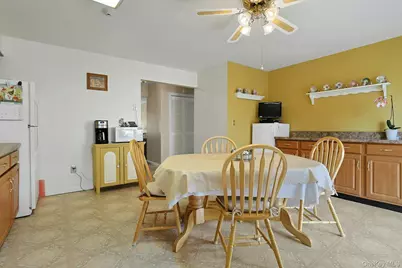 25 College Avenue #111, Nanuet, NY 10954 - Photo 10