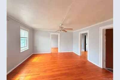 8 Roberts Street #2-A, Middletown, NY 10940 - Photo 2