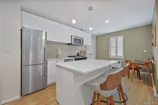 52 Lafayette Pl, Greenwich, CT 06830 - Photo 2