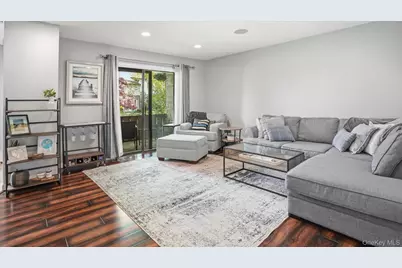 65 Richmond Boulevard #1B, Ronkonkoma, NY 11779 - Photo 10