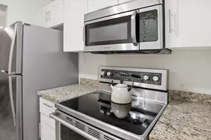 65 Richmond Blvd, Ronkonkoma, NY 11779 - Photo 14
