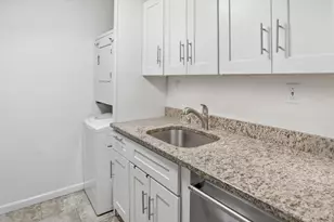 65 Richmond Blvd, Ronkonkoma, NY 11779 - Photo 12