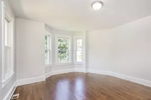 114 Sea Cliff Ave, Glen Cove, NY 11542 - Photo 4