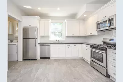 114 Sea Cliff Avenue #apt. 1, Glen Cove, NY 11542 - Photo 20