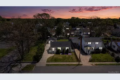89 Parliament Place, North Babylon, NY 11703 - Photo 28