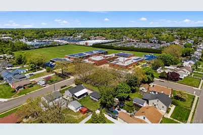 89 Parliament Place, North Babylon, NY 11703 - Photo 24
