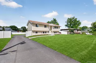 10 Tanglewood Dr, Goshen, NY 10924 - Photo 2