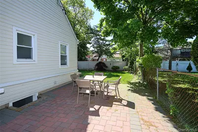 608 Terrace Place, Baldwin, NY 11510 - Photo 20