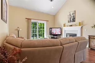 51 Eagle Cir, Bohemia, NY 11716 - Photo 12