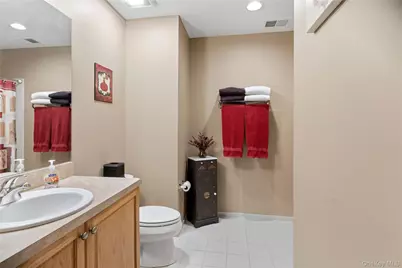 51 Eagle Circle, Bohemia, NY 11716 - Photo 34