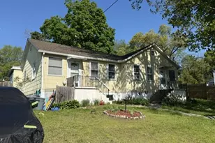 37 Argyle St, Lake Peekskill, NY 10537 - Photo 2
