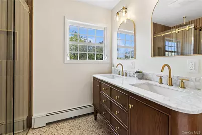 2 Ludlow Lane, Hampton Bays, NY 11946 - Photo 38