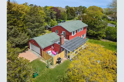2 Ludlow Lane, Hampton Bays, NY 11946 - Photo 12