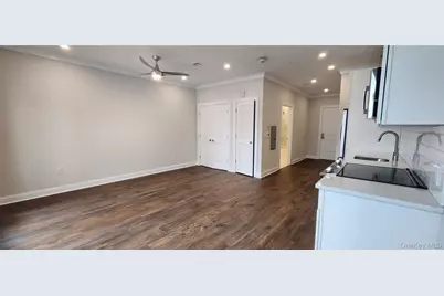 5 Freer Street #411, Lynbrook, NY 11563 - Photo 4