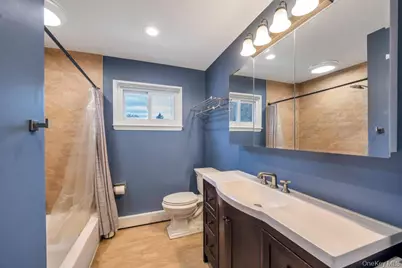 1391 N Windsor Avenue, Bay Shore, NY 11706 - Photo 18
