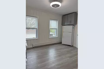 318 Earle Avenue #2, Lynbrook, NY 11563 - Photo 2