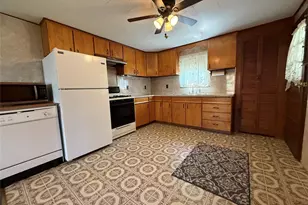 6 William St, Beacon, NY 12508 - Photo 2