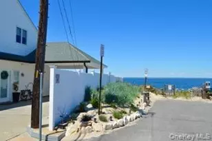 20 Greenwich Ave, Bayville, NY 11709 - Photo 4