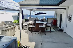 20 Greenwich Ave, Bayville, NY 11709 - Photo 12