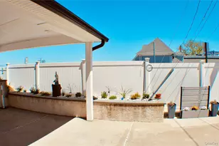 20 Greenwich Ave, Bayville, NY 11709 - Photo 6