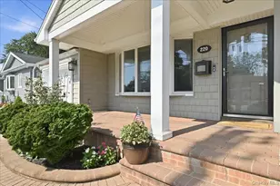 220 Eastlake Ave, Massapequa Park, NY 11762 - Photo 4