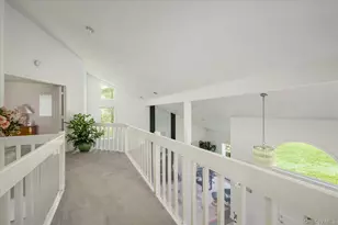 38 Tamara Ct, Melville, NY 11747 - Photo 14