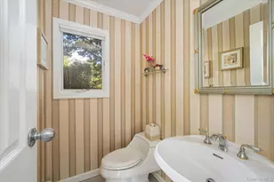 38 Tamara Ct, Melville, NY 11747 - Photo 12