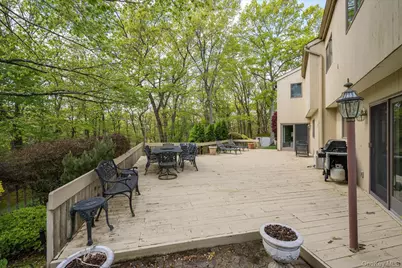 38 Tamara Court, Melville, NY 11747 - Photo 24
