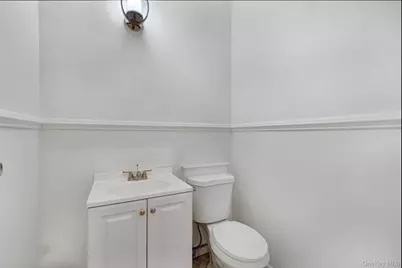 230-02 S Conduit Avenue, Springfield Gardens, NY 11413 - Photo 16