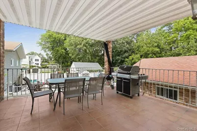 79 Tier Street, Bronx, NY 10464 - Photo 28