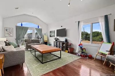 79 Tier Street, Bronx, NY 10464 - Photo 6