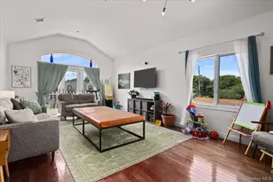 79 Tier St, Bronx, NY 10464 - Photo 6
