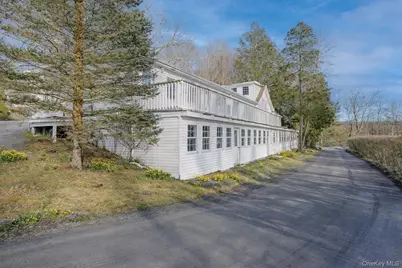 9 Solway Road, Saugerties, NY 12477 - Photo 2