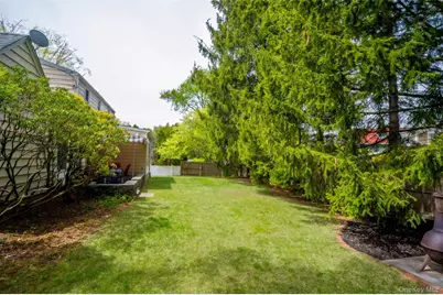 4 Grove Street, Dobbs Ferry, NY 10522 - Photo 34