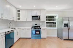 85-02 165th St, Jamaica, NY 11432 - Photo 14