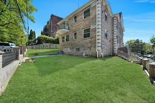85-02 165th St, Jamaica, NY 11432 - Photo 28