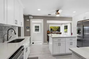 16 West St, West Islip, NY 11795 - Photo 6